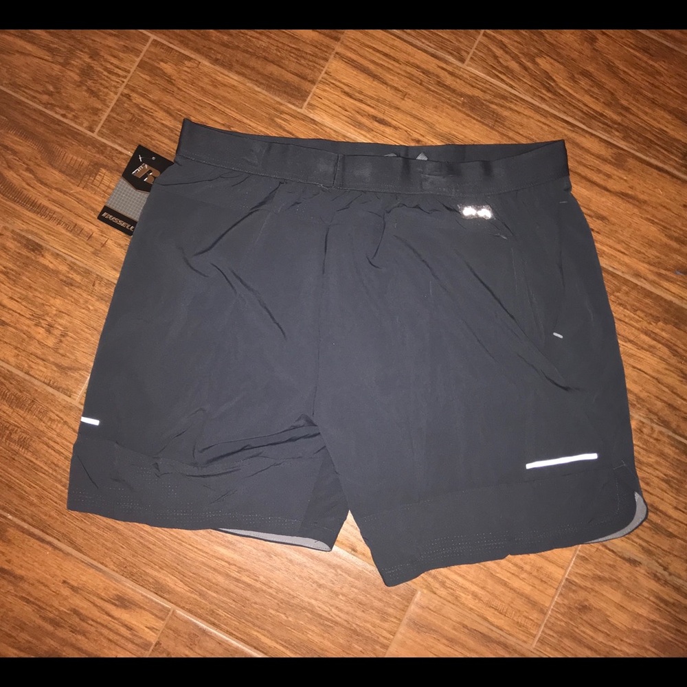 New Russell Dri-power 360 grey shorts size XL - Picture 4 of 5